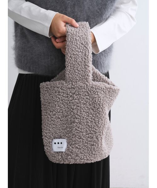 three dots / スリードッツ ショルダーバッグ | 【Fifi】Poodle boa bucket bag | 詳細6