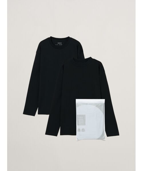 2021年のデビュー以来、ベストセラーを誇る「パックTシャツ レギュラーフィット」から、待望の長袖タイプが登場。