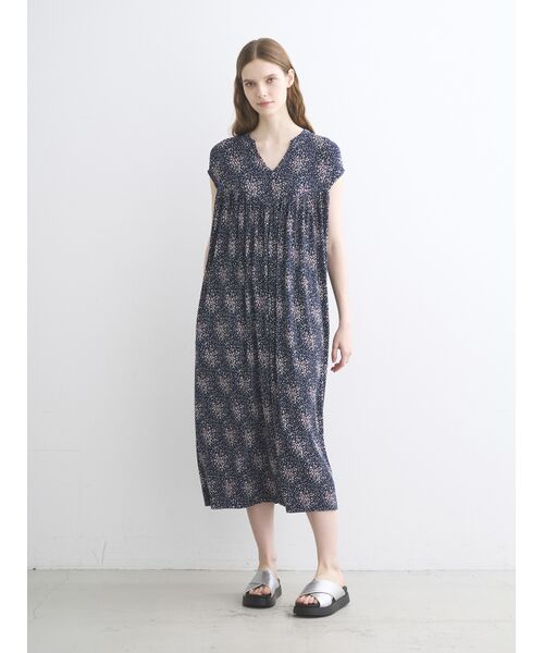 three dots / スリードッツ ドレス | Travel line dress | 詳細6