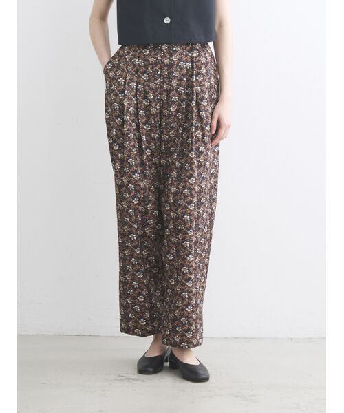 three dots / スリードッツ その他パンツ | Glossy twill pants | 詳細9