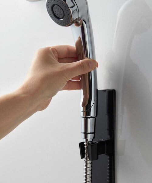 Tower タワー マグネットバスルームシャワーフック Bk バスグッズ Timeless Comfort タイムレスコンフォート ファッション通販 タカシマヤファッションスクエア