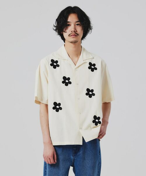 tk.TAKEO KIKUCHI / ティーケー タケオキクチ Tシャツ | K’Project by あゆた Graffiti Flower Shirt | 詳細19