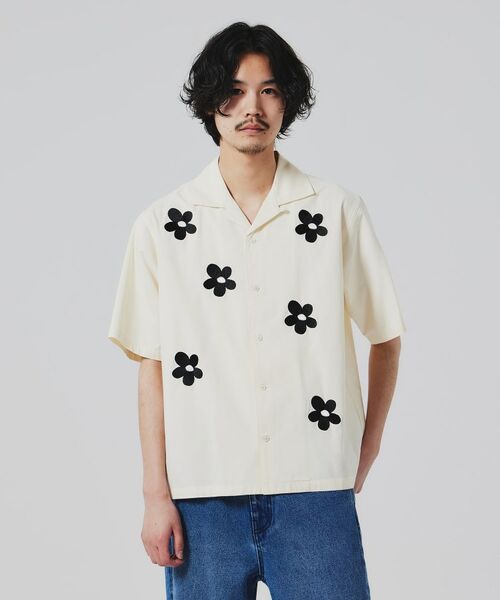 tk.TAKEO KIKUCHI / ティーケー タケオキクチ Tシャツ | K’Project by あゆた Graffiti Flower Shirt | 詳細20