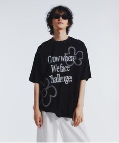 パッチフラワーTシャツ