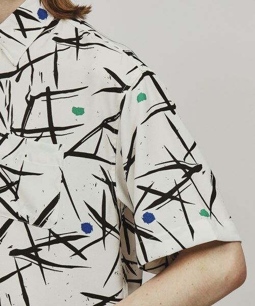 tk.TAKEO KIKUCHI / ティーケー タケオキクチ Tシャツ | ネオン幾何学半袖シャツ | 詳細5