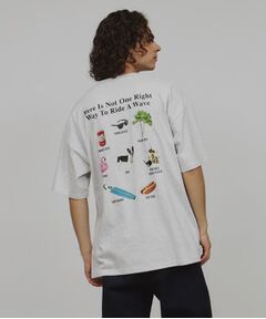 モチーフバックプリントTシャツ