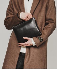 Refined Leather サコッシュ