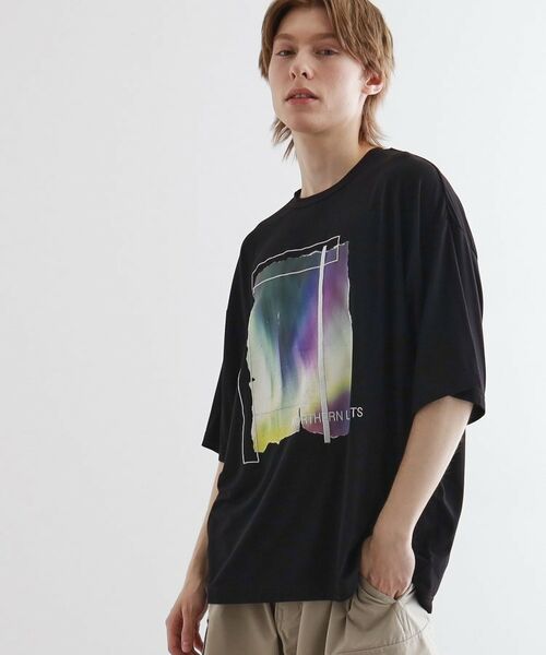 tk. TAKEO KIKUCHI/ティーケー タケオキクチ オーロラプリントドレープTシャツ ブラック(019) 03(L) tk. TAKEO KIKUCHI/ティーケー タケオキクチ オーロラプリントドレープTシャツ ブラック(019) 03(L)