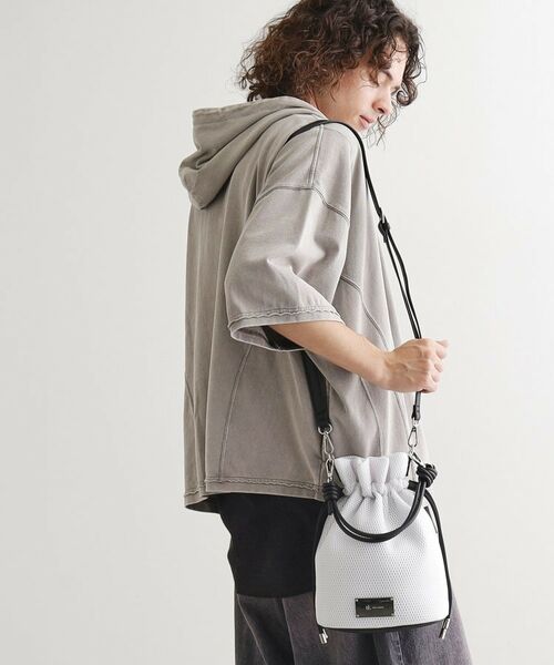 tk.TAKEO KIKUCHI / ティーケー タケオキクチ ショルダーバッグ | メッシュ2WAY巾着ショルダーバッグ | 詳細1