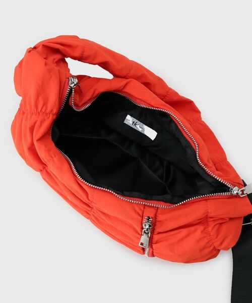 tk.TAKEO KIKUCHI / ティーケー タケオキクチ ショルダーバッグ | 【パフィーシリーズ】ロータスショルダーバッグ | 詳細21