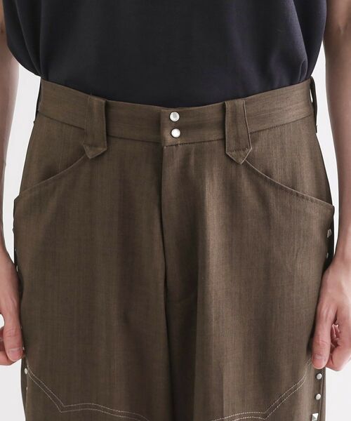 tk.TAKEO KIKUCHI / ティーケー タケオキクチ パンツ | スタッズスラックス | 詳細18