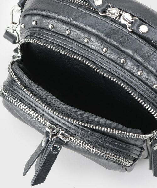 tk.TAKEO KIKUCHI / ティーケー タケオキクチ ショルダーバッグ | 【スタッズシリーズ】ショルダーバッグ | 詳細16