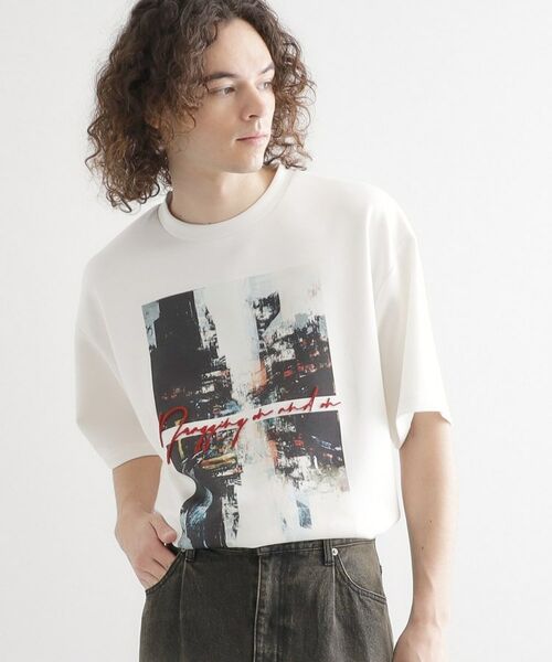 tk.TAKEO KIKUCHI / ティーケー タケオキクチ Tシャツ | アーバングラフィックブラシ刺繍Tシャツ | 詳細2