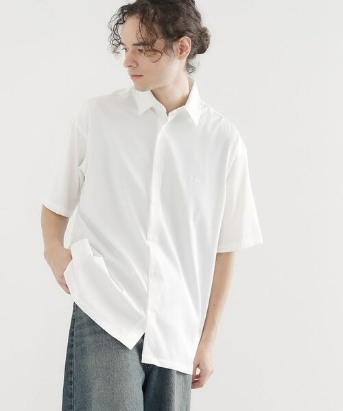 tk.TAKEO KIKUCHI / ティーケー タケオキクチ シャツ・ブラウス | メタルプリントシャツ(ホワイト(001))