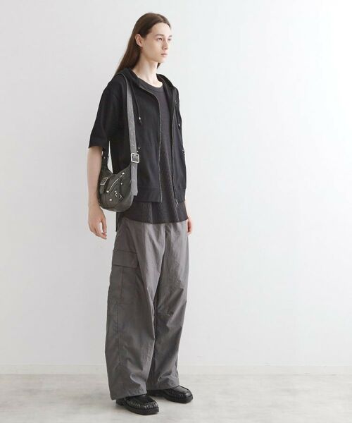 tk.TAKEO KIKUCHI / ティーケー タケオキクチ ショルダーバッグ | 【FANCYシリーズ】スタッズクレセントショルダーバッグ | 詳細25