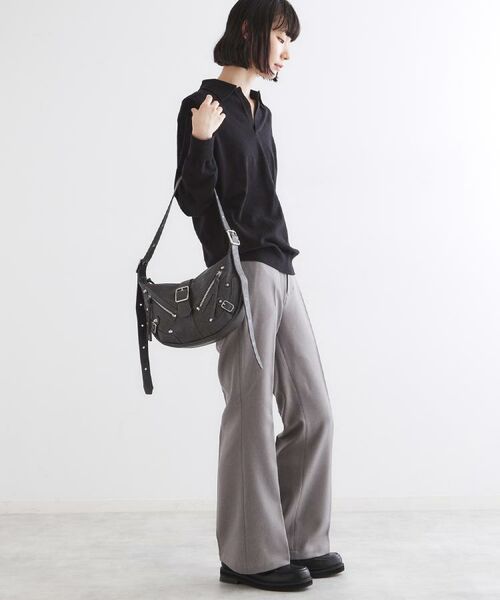 tk.TAKEO KIKUCHI / ティーケー タケオキクチ ショルダーバッグ | 【FANCYシリーズ】スタッズクレセントショルダーバッグ | 詳細27