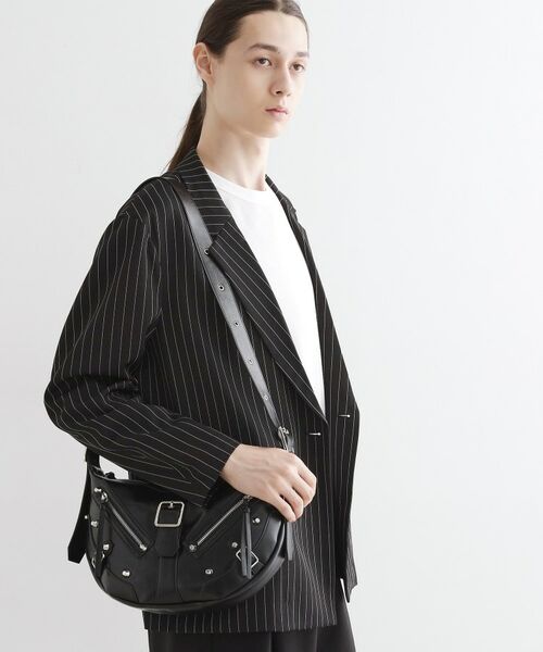 tk.TAKEO KIKUCHI / ティーケー タケオキクチ ショルダーバッグ | 【FANCYシリーズ】スタッズクレセントショルダーバッグ | 詳細3