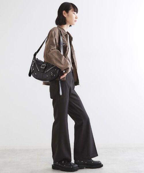 tk.TAKEO KIKUCHI / ティーケー タケオキクチ ショルダーバッグ | 【FANCYシリーズ】スタッズクレセントショルダーバッグ | 詳細6