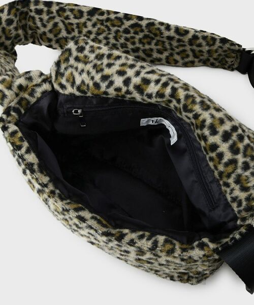 tk.TAKEO KIKUCHI / ティーケー タケオキクチ ショルダーバッグ | 【パフィーシリーズ】フラップショルダーバッグ | 詳細9