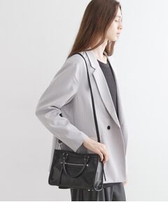 tk.TAKEO KIKUCHI / ティーケー タケオキクチ ショルダーバッグ | 【FANCYシリーズ】スタッズスクエアボストンバッグ