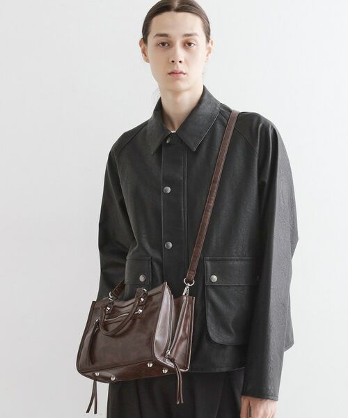 tk.TAKEO KIKUCHI / ティーケー タケオキクチ ショルダーバッグ | 【FANCYシリーズ】スタッズスクエアボストンバッグ | 詳細6