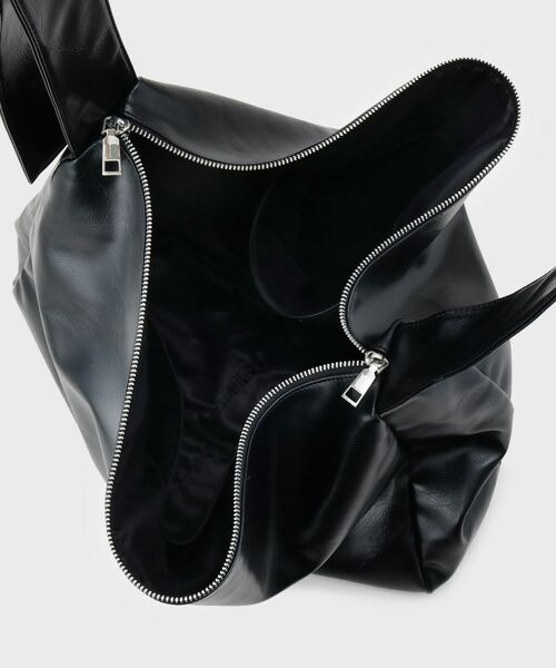 tk.TAKEO KIKUCHI / ティーケー タケオキクチ ショルダーバッグ | ルーズビッグショルダーバッグ／たすき掛け／ビッグ／A3サイズ収納可能 | 詳細13