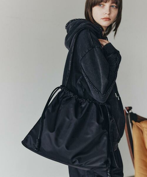 tk.TAKEO KIKUCHI / ティーケー タケオキクチ ショルダーバッグ | ルーズビッグショルダーバッグ／たすき掛け／ビッグ／A3サイズ収納可能 | 詳細23