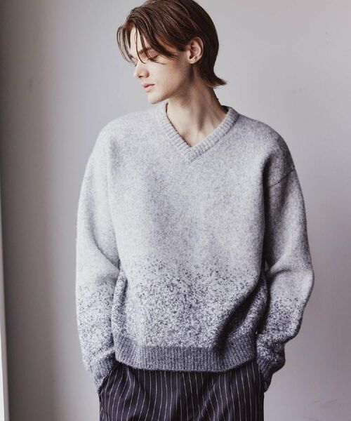 tk.TAKEO KIKUCHI / ティーケー タケオキクチ ニット・セーター | ミスティーシャギーVネックニット(ライトグレー(011))
