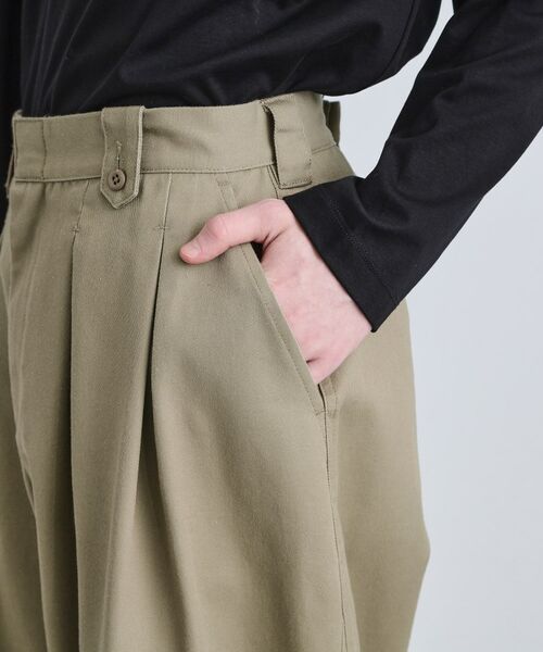 tk.TAKEO KIKUCHI / ティーケー タケオキクチ パンツ | 【別注】Dickies バギーシルエットパンツ | 詳細21