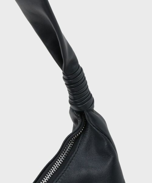 tk.TAKEO KIKUCHI / ティーケー タケオキクチ ショルダーバッグ | 【牛革使用】リアルレザーラウンドショルダーバッグ | 詳細16