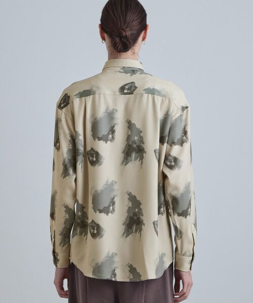 tk.TAKEO KIKUCHI / ティーケー タケオキクチ シャツ・ブラウス | スモークブラープリントシャツ | 詳細15