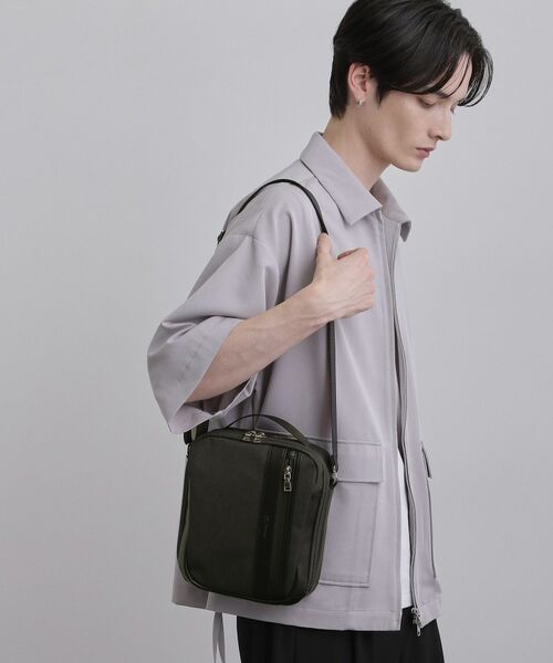 tk.TAKEO KIKUCHI / ティーケー タケオキクチ ショルダーバッグ | 【保冷】ボックスミニショルダーバッグ（チャコールグレー(014)）
