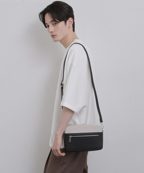 tk.TAKEO KIKUCHI / ティーケー タケオキクチ ショルダーバッグ | バイカラーワイドショルダーバッグ（ライトベージュ(551)）