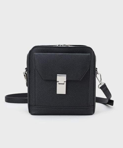 tk.TAKEO KIKUCHI / ティーケー タケオキクチ ショルダーバッグ | ポケットアオリショルダー（ブラック(119)）