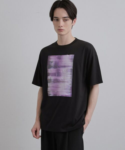 tk.TAKEO KIKUCHI / ティーケー タケオキクチ Tシャツ | クロス刺繍フォトTシャツ（ブラック(019)）