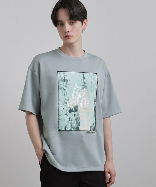 tk.TAKEO KIKUCHI / ティーケー タケオキクチ Tシャツ | コンシールドエンブロTシャツ（ブルー(091)）