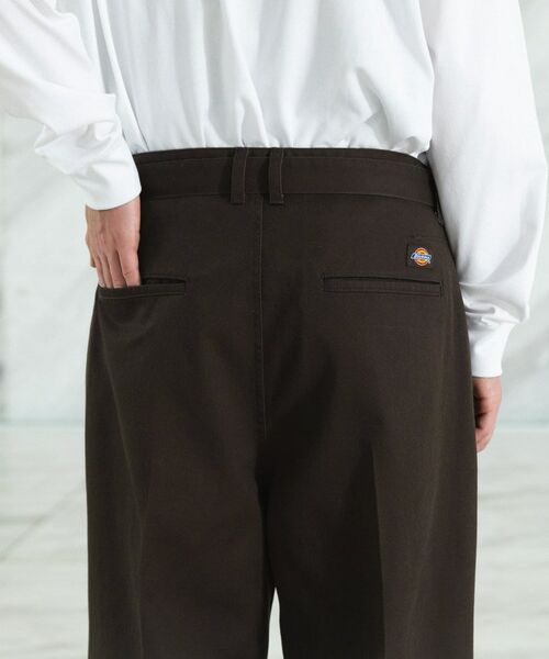 tk.TAKEO KIKUCHI / ティーケー タケオキクチ パンツ | 【別注】Dickies（R）ベルテッドパンツ | 詳細12