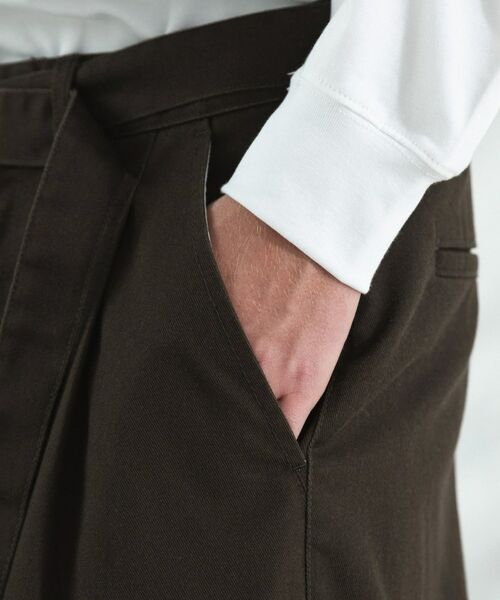 tk.TAKEO KIKUCHI / ティーケー タケオキクチ パンツ | 【別注】Dickies（R）ベルテッドパンツ | 詳細13