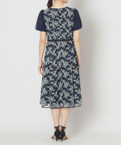 TO BE CHIC (大きいサイズ) / トゥー ビー シック (オオキイサイズ) ロング・マキシ丈ワンピース | 【L】ミモザチュールフィット&フレア ドレス | 詳細5