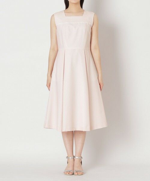 TO BE CHIC (大きいサイズ) / トゥー ビー シック (オオキイサイズ) ロング・マキシ丈ワンピース | 【L】シアサッカー ストライプワンピース | 詳細3