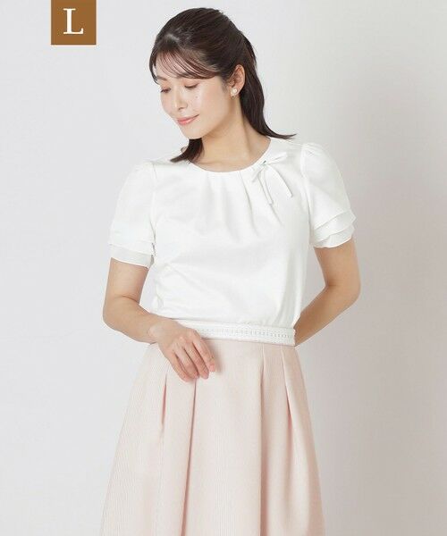TO BE CHIC (大きいサイズ)/トゥー ビー シック (オオキイサイズ) 【L】リボンコサージュ カットソー オフホワイト 44 TO BE CHIC (大きいサイズ)/トゥー ビー シック (オオキイサイズ) 【L】リボンコサージュ カットソー オフホワイト 44