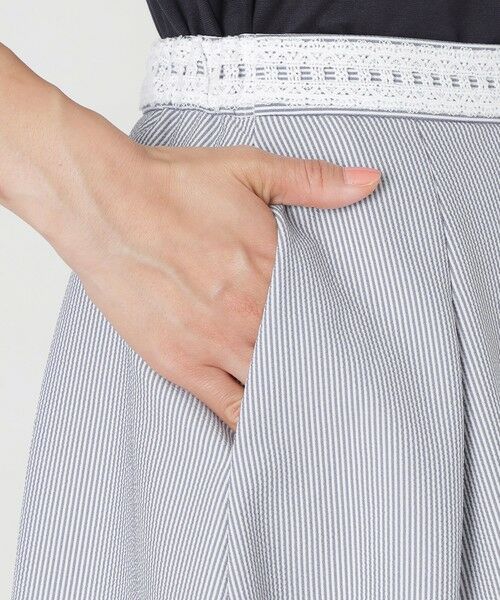 TO BE CHIC (大きいサイズ) / トゥー ビー シック (オオキイサイズ) ロング・マキシ丈スカート | 【L】シアサッカー ストライプスカート | 詳細7