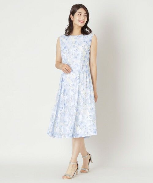 TO BE CHIC (大きいサイズ) / トゥー ビー シック (オオキイサイズ) ロング・マキシ丈ワンピース | 【L】ローズプリントジャカード ワンピース | 詳細3