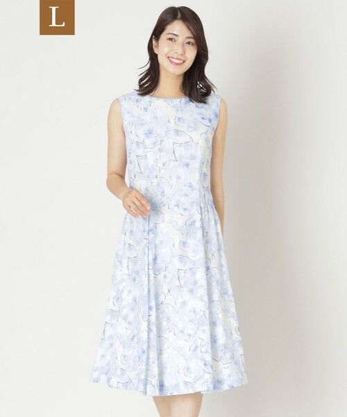 TO BE CHIC (大きいサイズ) / トゥー ビー シック (オオキイサイズ) ロング・マキシ丈ワンピース | 【L】ローズプリントジャカード ワンピース(ブルー4)