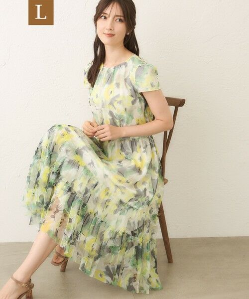TO BE CHIC (大きいサイズ) / トゥー ビー シック (オオキイサイズ) ロング・マキシ丈ワンピース | 【L】ぼかしフラワー ティアードドレス(グリーン4)