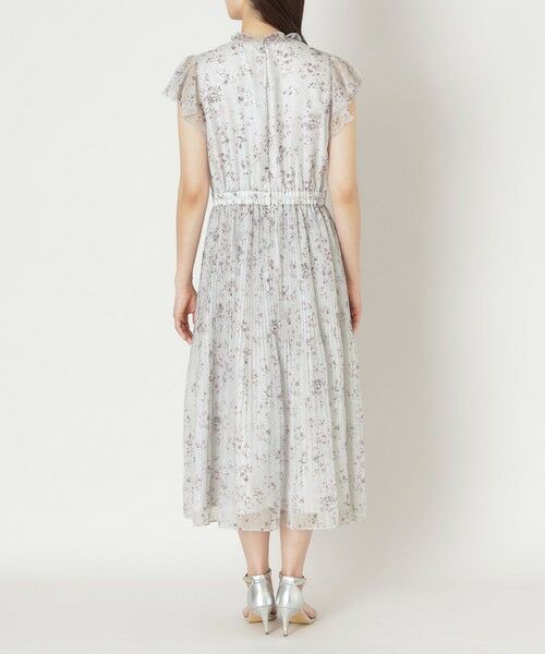 TO BE CHIC (大きいサイズ) / トゥー ビー シック (オオキイサイズ) ロング・マキシ丈ワンピース | 【L】フラワーリボンプリント ギャザードレス | 詳細4