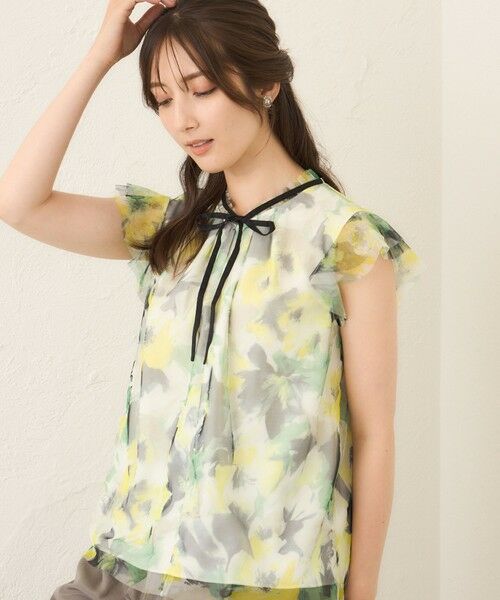 TO BE CHIC (大きいサイズ) / トゥー ビー シック (オオキイサイズ) その他トップス | 【L】ぼかしフラワー リボンブラウス | 詳細2