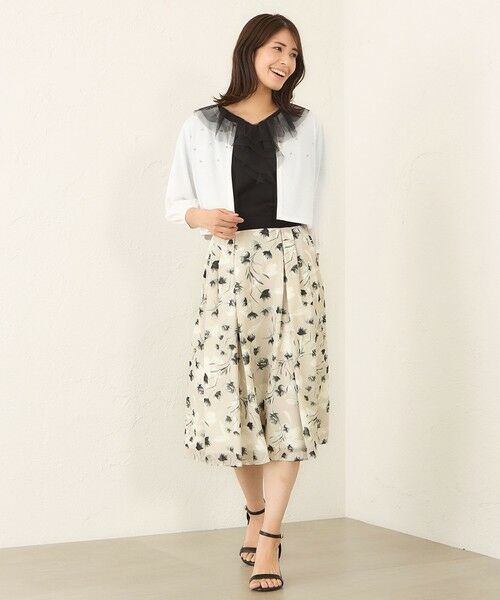 TO BE CHIC (大きいサイズ) / トゥー ビー シック (オオキイサイズ) ロング・マキシ丈スカート | 【L】ダブルフラワープリント タックスカート | 詳細3