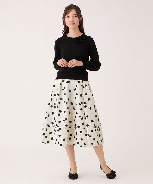 TO BE CHIC (大きいサイズ) / トゥー ビー シック (オオキイサイズ) その他トップス | 【L】ニットコサージュ プルオーバー | 詳細2