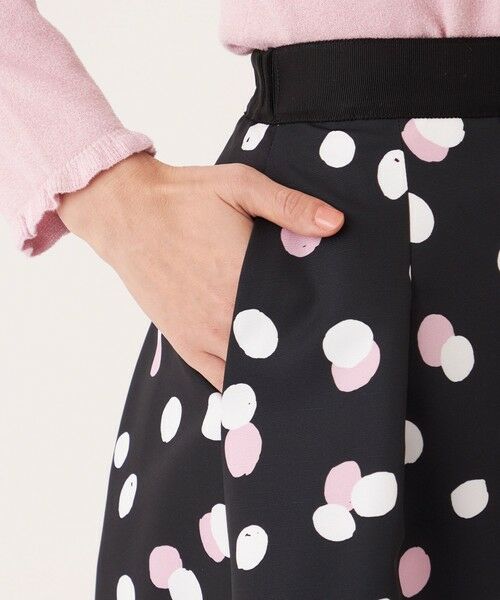 TO BE CHIC (大きいサイズ) / トゥー ビー シック (オオキイサイズ) ロング・マキシ丈スカート | 【L】ランダムドット グログランタックスカート | 詳細6